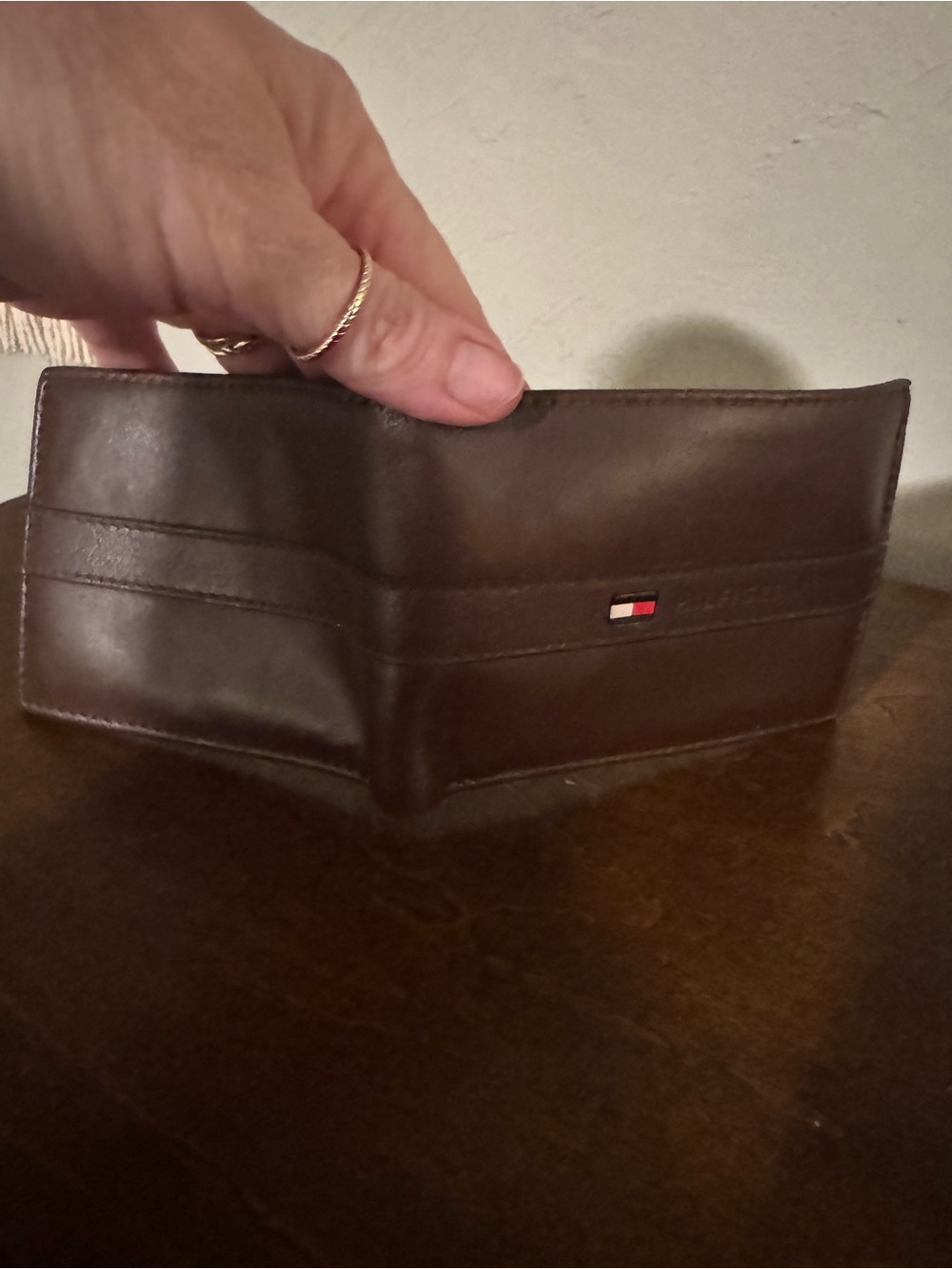 Tommy Hilfiger Brown Leather Bi-Fold Card Wallet with Flag Logo